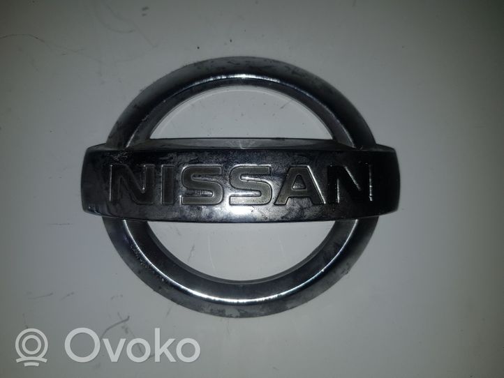 Nissan Primera Logos, emblème, badge d’aile 90890AU200