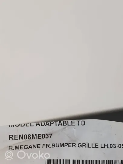 Renault Megane II Listwa zderzaka przedniego REN08ME037