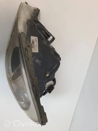 Volvo V60 Lampa przednia 31383066