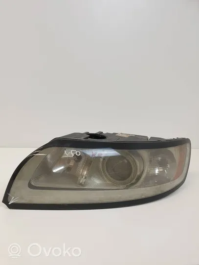 Volvo S40 Lampa przednia 31265694