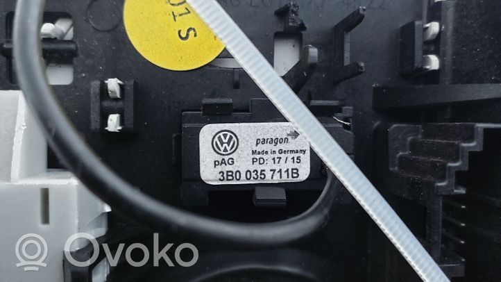 Volkswagen Scirocco Front seat light 1K8947105CD