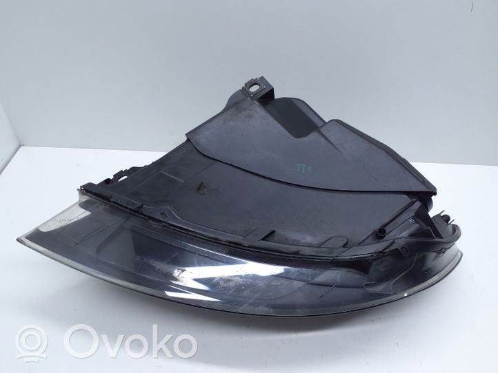 Audi Q7 4L Lampa przednia 4L0941004K