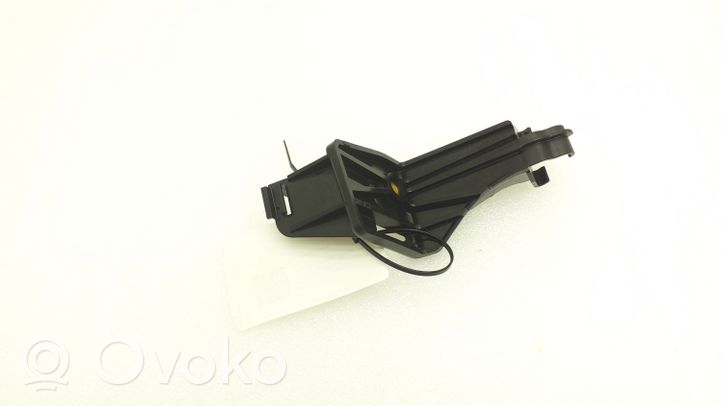 BMW 2 F44 Kita variklio skyriaus detalė 9468748