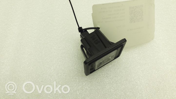 Mercedes-Benz A W176 Lampa oświetlenia tylnej tablicy rejestracyjnej A0009062903