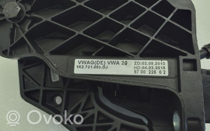 Volkswagen Scirocco Pedale della frizione 1K0721796