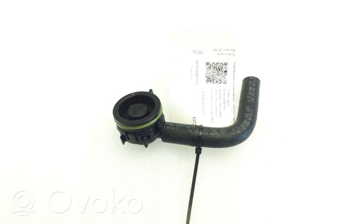 Volkswagen Scirocco Breather valve 04E103175