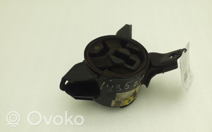 Hyundai ix35 Supporto della scatola del cambio 218422S000