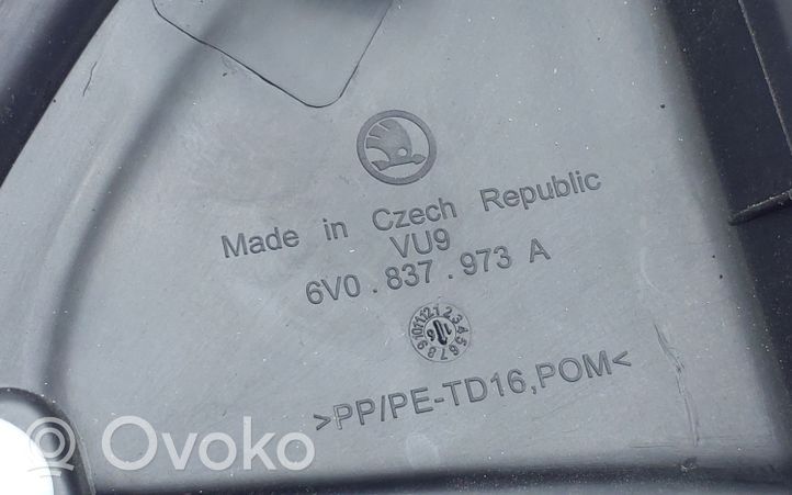 Skoda Fabia Mk3 (NJ) Coque de rétroviseur 6V0837973A