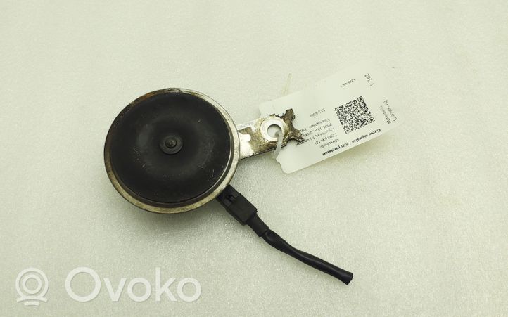 Mitsubishi L200 Horn signal E1300011