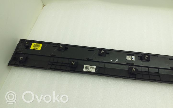 Hyundai Kona I Front door trim (molding) 87721J9500