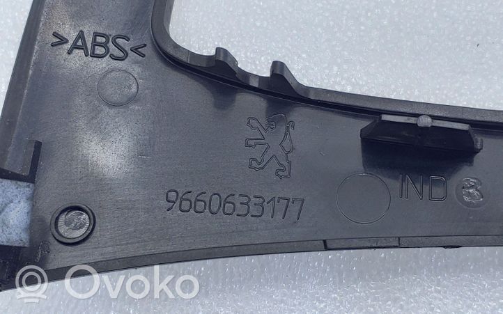 Peugeot RCZ Contour de levier de vitesses 9660633177