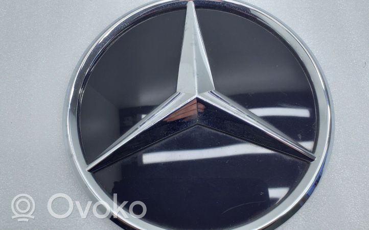 Mercedes-Benz A W176 Valmistajan merkki/logo/tunnus A0008880400