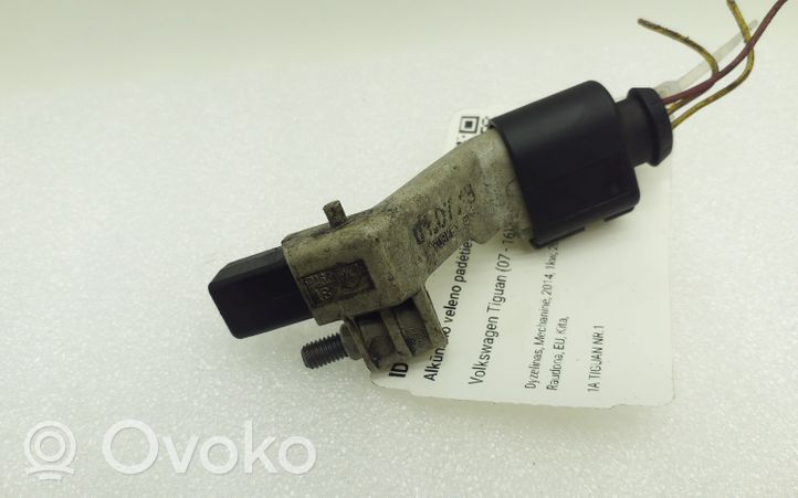 Volkswagen Tiguan Capteur de position de vilebrequin 03C906433A