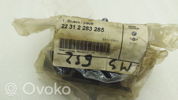 BMW M3 Gearbox mounting bracket 2283285