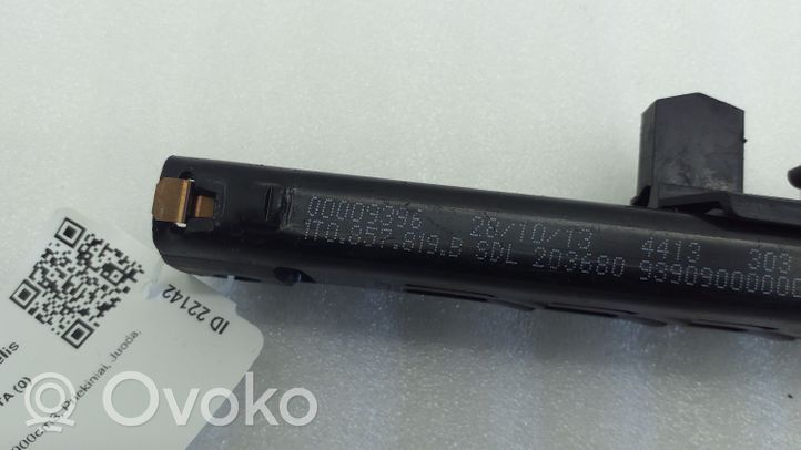 Volkswagen PASSAT B7 Rail de réglage hauteur de ceinture de sécurité 1T0857819B