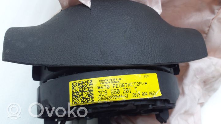 Volkswagen PASSAT B7 Poduszka powietrzna Airbag kierownicy 3C8880201T