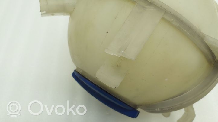 Volkswagen Jetta VI Coolant expansion tank/reservoir 1K0121407A