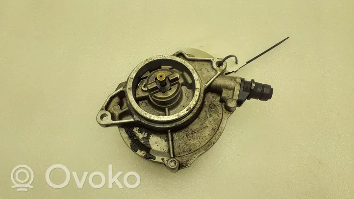 Volkswagen Touareg I Vacuum pump 359470090610000