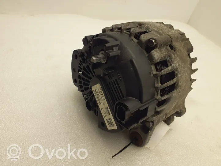 Volkswagen Golf VII Alternator 04C903021A