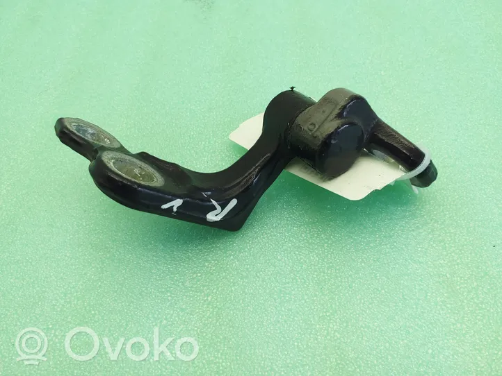 Ford Kuga I Front door upper hinge 3M5R26801AJ