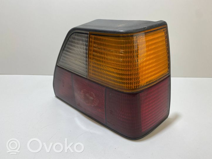 Volkswagen Golf II Lampa tylna 191945112B