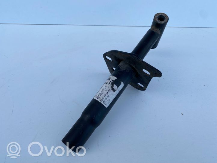 BMW 5 E39 Staffa di rinforzo montaggio del paraurti anteriore 8159359