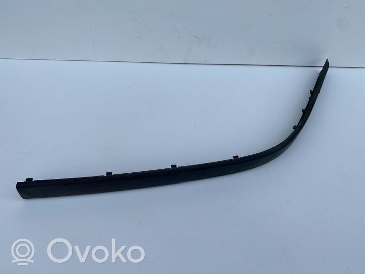 BMW 5 E39 Apdailinė priekinio bamperio juosta 8159351