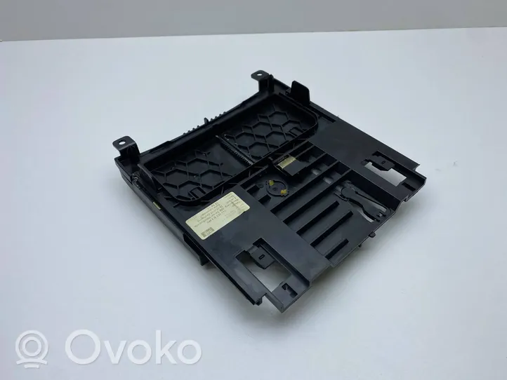 Audi A7 S7 4G Panel popielniczki przedniej tunelu środkowego 4G0863273