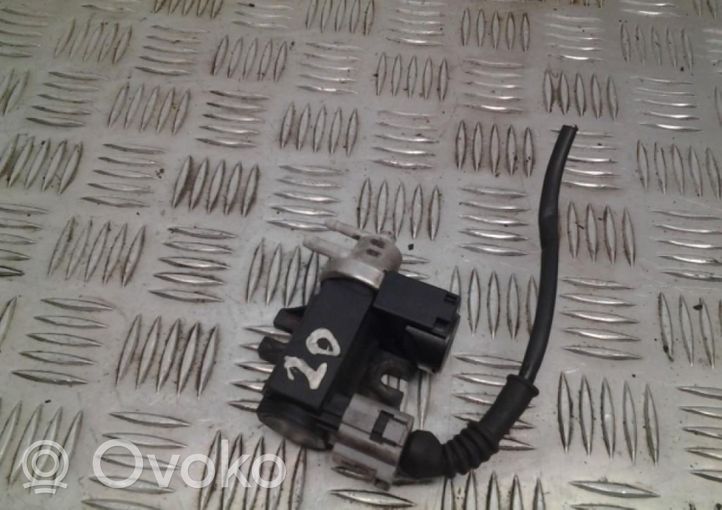 Audi A4 S4 B6 8E 8H Solenoidinis vožtuvas 8E0906027C