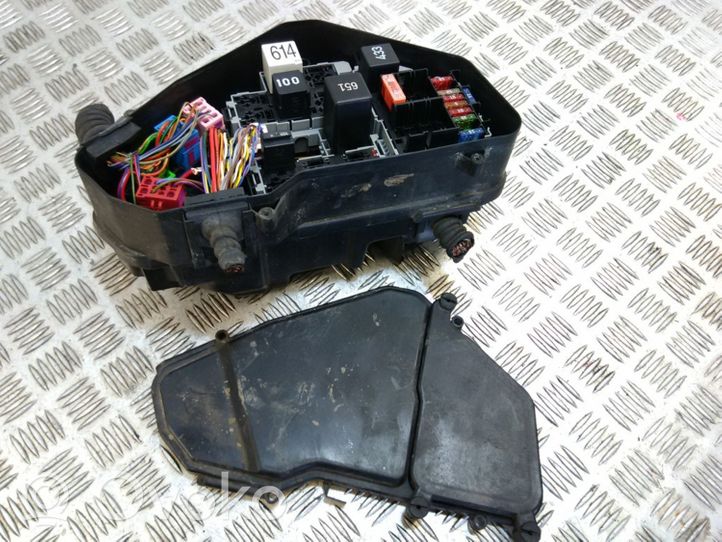 Audi A3 S3 8V Fuse box set 7L0937576B