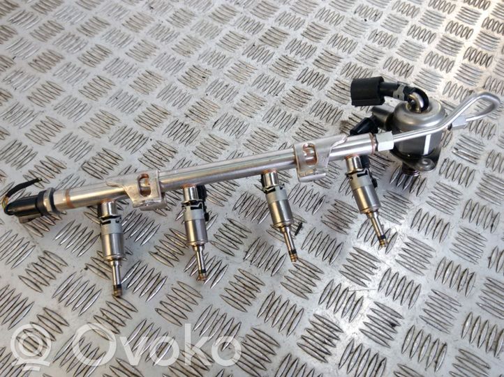 04E127025D Audi A3 S3 8V Fuel injectors set 230.00 RRR
