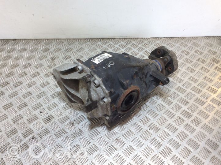 BMW 3 F30 F35 F31 Galinis reduktorius 7541580