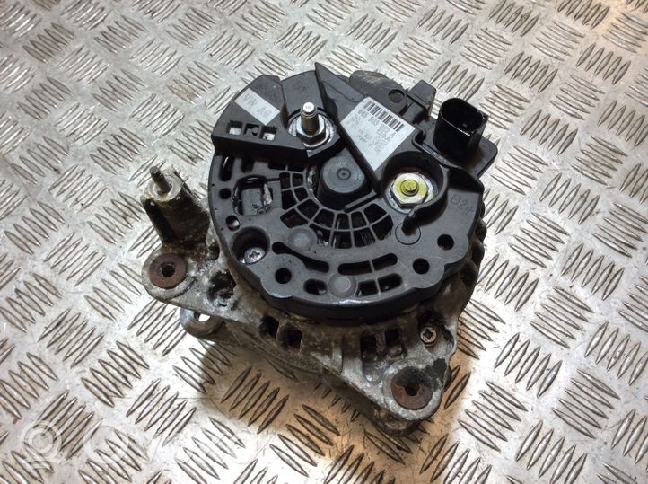 Volkswagen Cross Polo Generator/alternator 045903023A