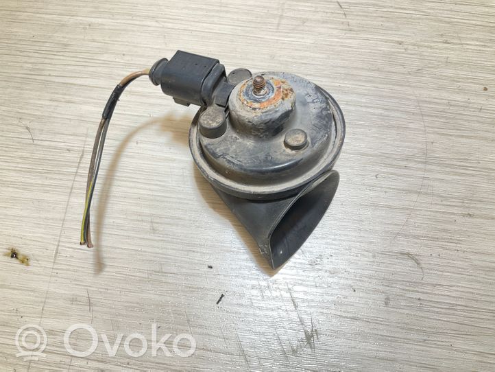 Audi TT Mk1 Horn signal E1000209