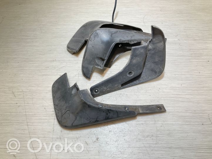 Toyota Camry Front mudguard 7662133050