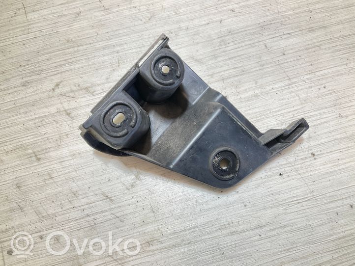 3414408 BMW X3 E83 Halterung Stoßstange Stoßfänger vorne, 6.00 €