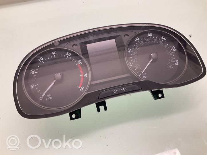 Skoda Fabia Mk3 (NJ) Compteur de vitesse tableau de bord 6V0920900B