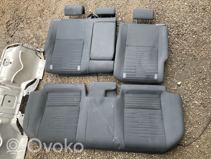 Toyota Auris E210 Seat set 