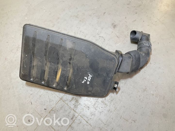 Volkswagen Polo VI AW Część rury dolotu powietrza 05C129951A