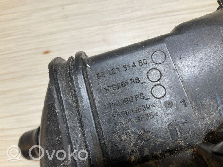 Opel Corsa F Termostaatin kotelo 9812131480