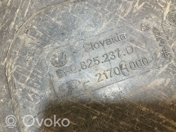 Skoda Fabia Mk3 (NJ) Osłona pod zderzak przedni / Absorber 8R0825237D