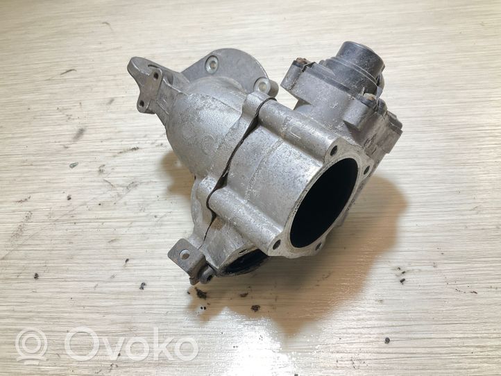 Audi A4 S4 B6 8E 8H Valvola EGR 06D131503C