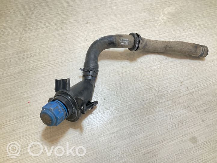 Mercedes-Benz Vito Viano W447 Tubo di riempimento del liquido AdBlue 422005500