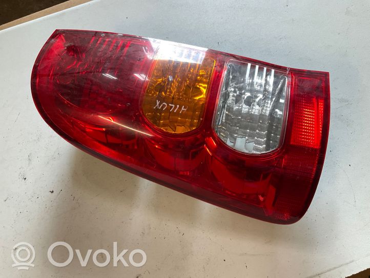 Toyota Hilux (AN10, AN20, AN30) Lampa tylna 