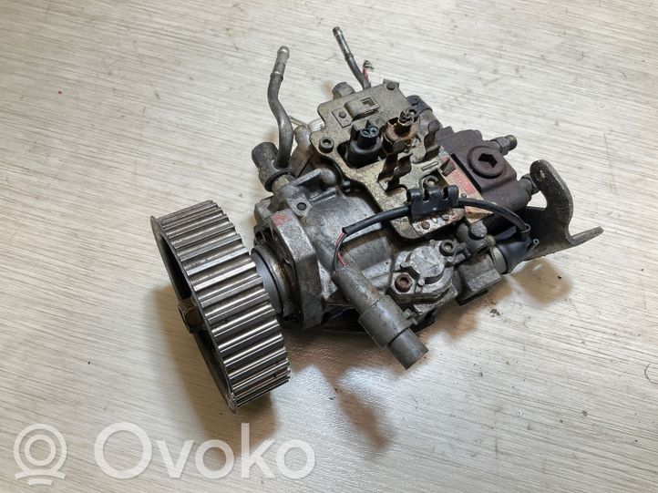 Toyota Hilux (N140, N150, N160, N170) Polttoaineen ruiskutuksen suurpainepumppu 221005B301