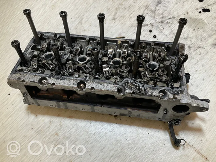 Volkswagen Golf VII Culata del motor 04L103313E