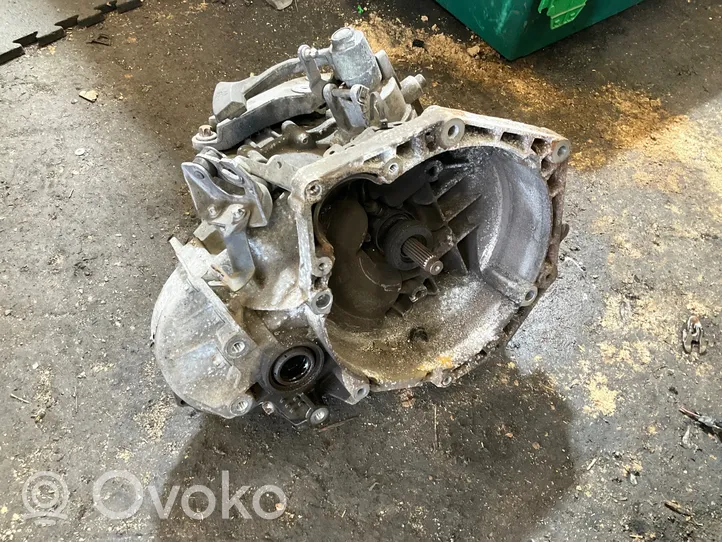 Opel Astra H Manual 6 speed gearbox 55192042