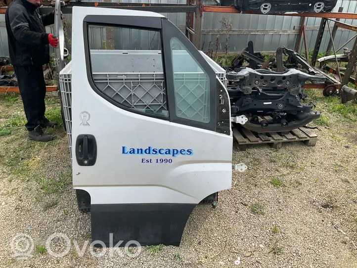 Iveco Daily 6th gen Drzwi przednie 