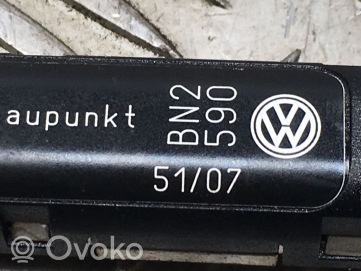 Volkswagen Tiguan Wzmacniacz anteny 5N0035552C