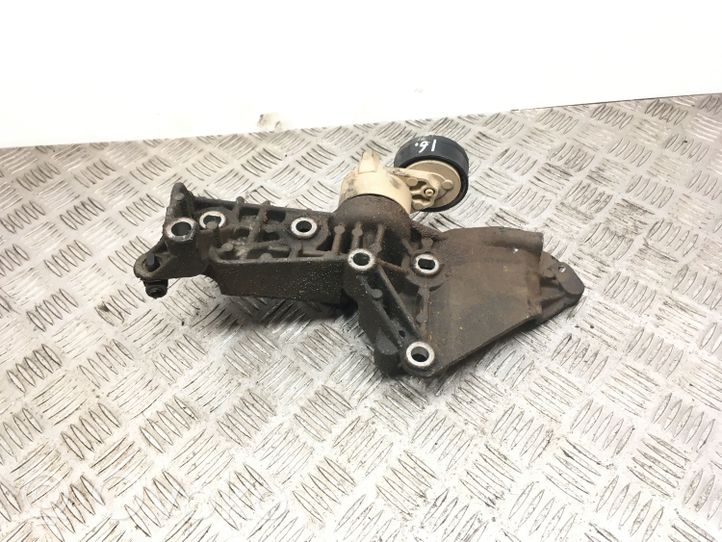 Renault Kangoo I Generator/alternator bracket 